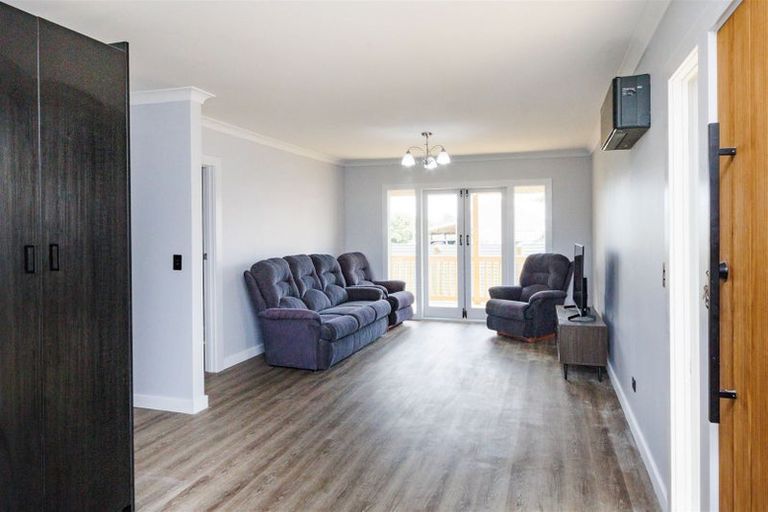 Photo of property in 6 Collins Crescent, Feilding, 4702