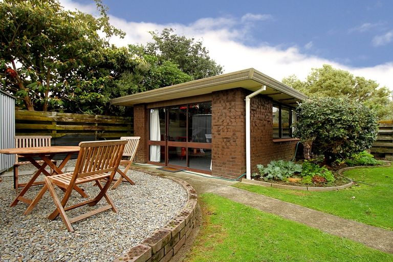 Photo of property in 24 Havill Street, Takaro, Palmerston North, 4410