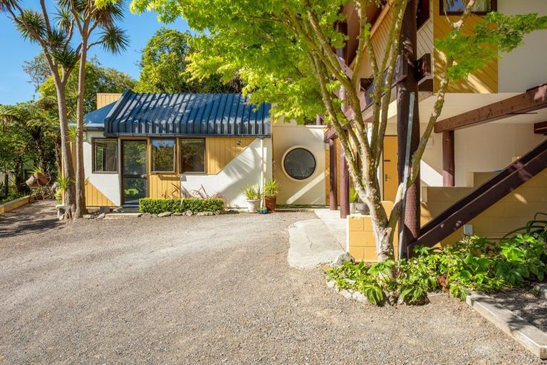 Photo of property in 9b Milton Terrace, Picton, 7220