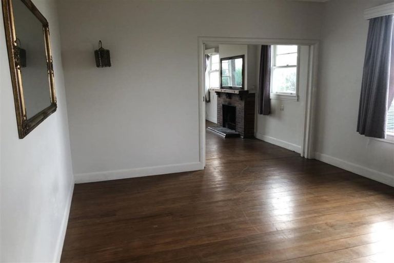 Photo of property in 241 Rodney Street, Wellsford, 0900