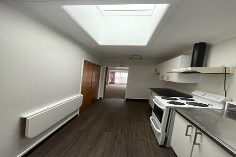 Photo of property in 2/30 Whitley Avenue, Ebdentown, Upper Hutt, 5018