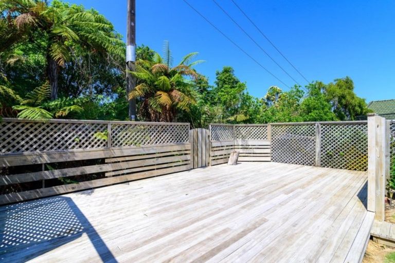 Photo of property in 28 Mark Place, Lynmore, Rotorua, 3010