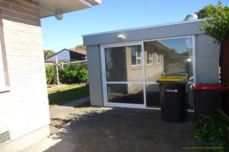Photo of property in 1/13 Clyde Road, Upper Riccarton, Christchurch, 8041