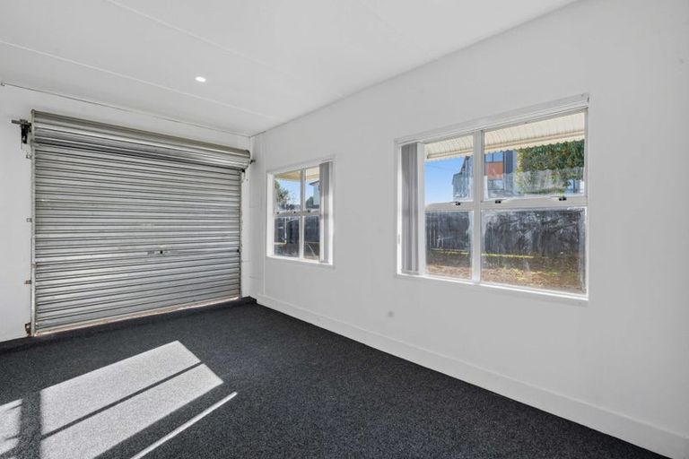 Photo of property in 7 Damian Way, Weymouth, Auckland, 2103