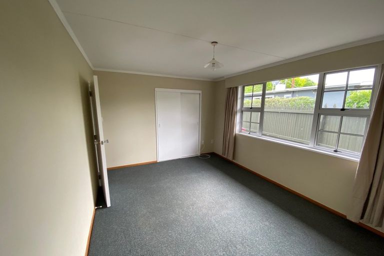 Photo of property in 79a Churchill Avenue, Hokowhitu, Palmerston North, 4410