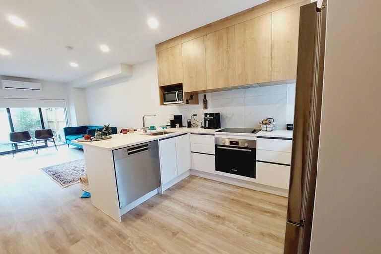 Photo of property in 6/43 Ranui Avenue, Ranui, Auckland, 0612