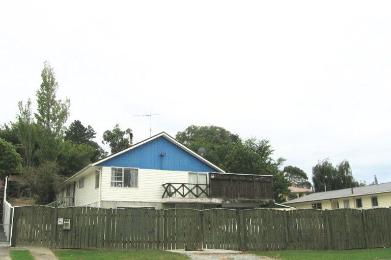 Photo of property in 61 Norana Road, Timberlea, Upper Hutt, 5018