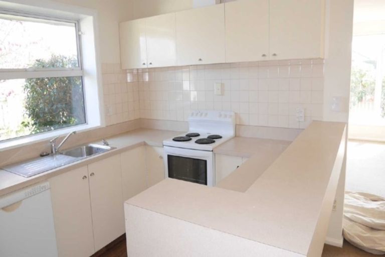 Photo of property in 2/224 Ilam Road, Ilam, Christchurch, 8041