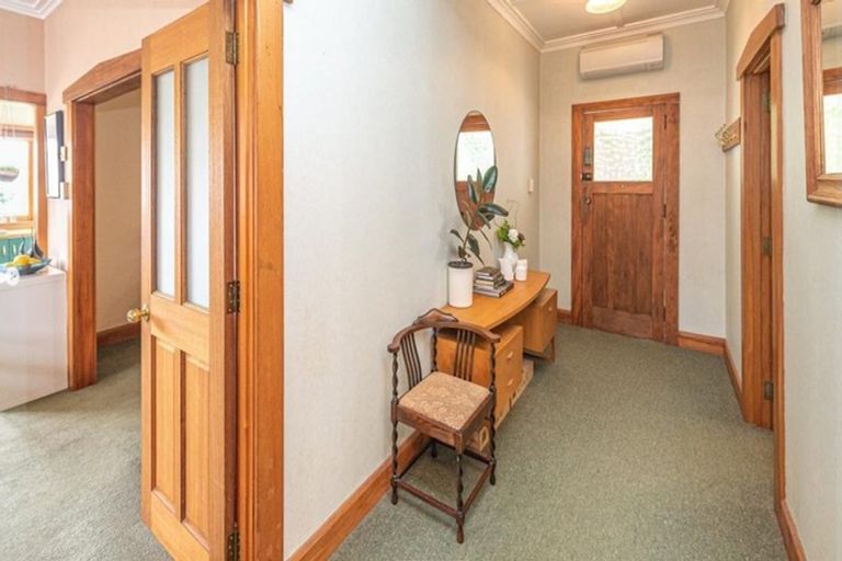 Photo of property in 28 Surrey Road, Springvale, Whanganui, 4501