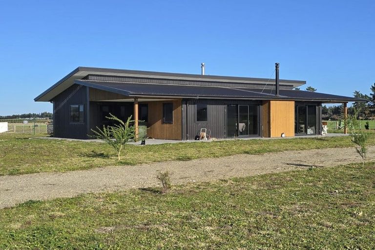 Photo of property in 171 Innes Road, Amberley, 7482