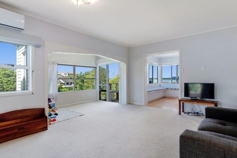 Photo of property in 19a Omokoroa Road, Omokoroa, 3114