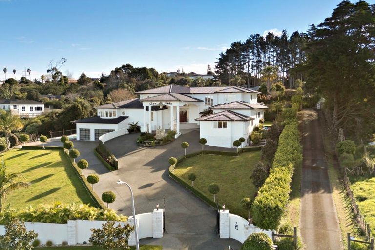 Photo of property in 116 Polo Prince Drive, Alfriston, Auckland, 2105