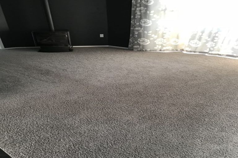 Photo of property in 40 Cumberland Street, Merrilands, New Plymouth, 4312