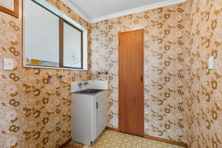 Photo of property in 209 Parklands Avenue, Bell Block, New Plymouth, 4312