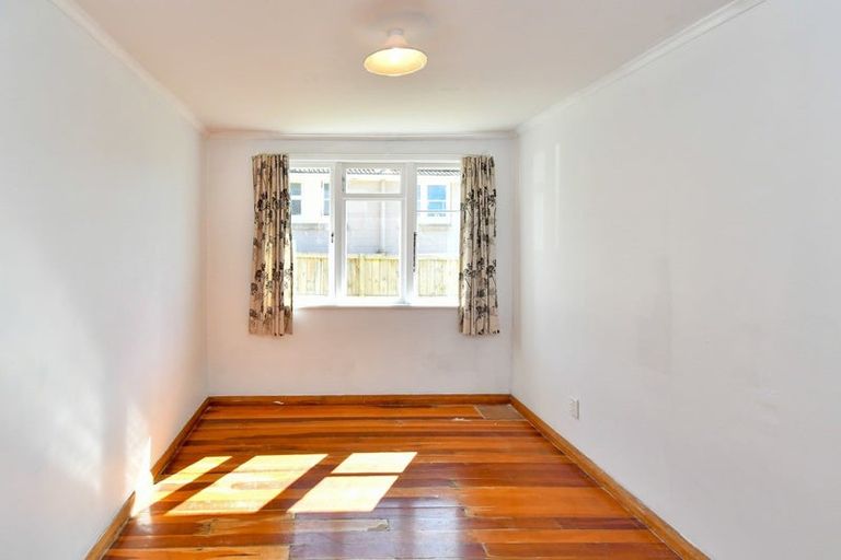 Photo of property in 25 Te Wheoro Street, Meremere, Mercer, 2474