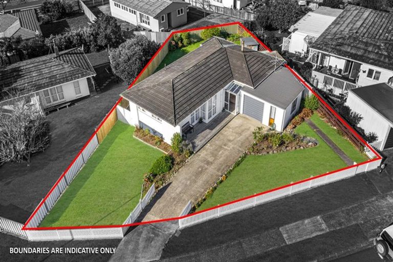 Photo of property in 5 Hamilton Drive, Waiuku, 2123