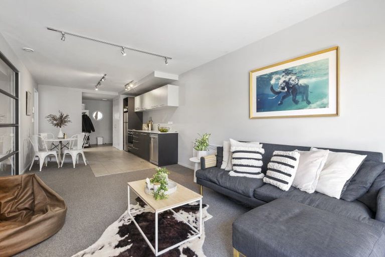 Photo of property in Detroit Apartments, 201/181 Tasman Street, Mount Cook, Wellington, 6021