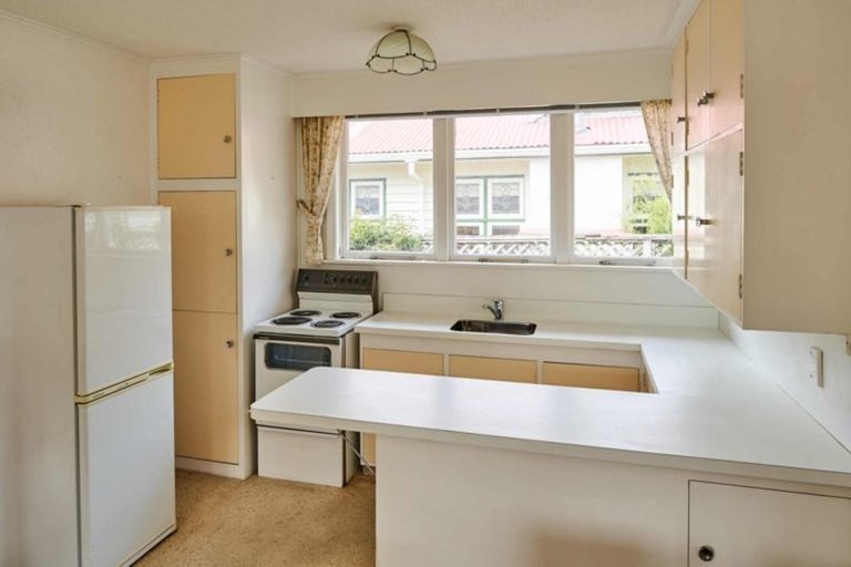 Photo of property in 417 Muritai Road, Eastbourne, Lower Hutt, 5013