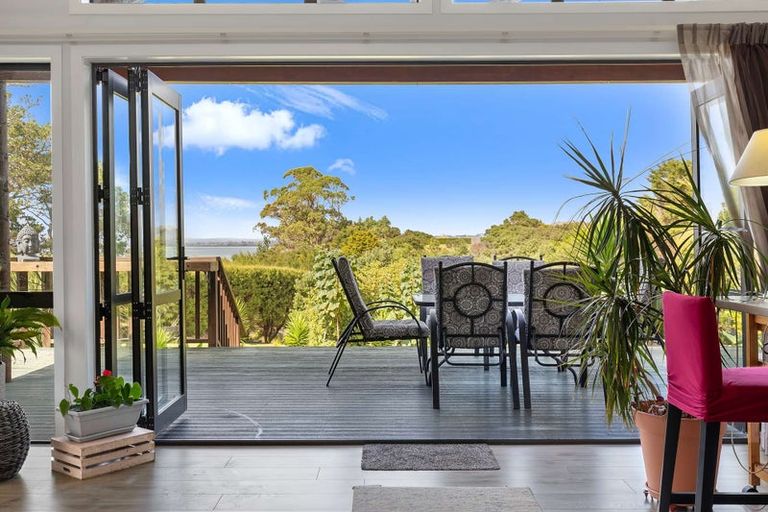 Photo of property in 68 Omana Avenue, Shelly Beach, Helensville, 0874