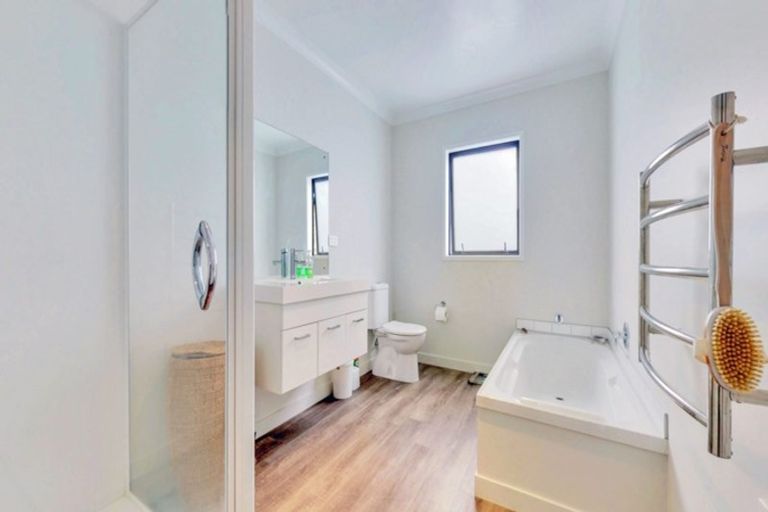 Photo of property in 129 Kennedy Road, Pyes Pa, Tauranga, 3112