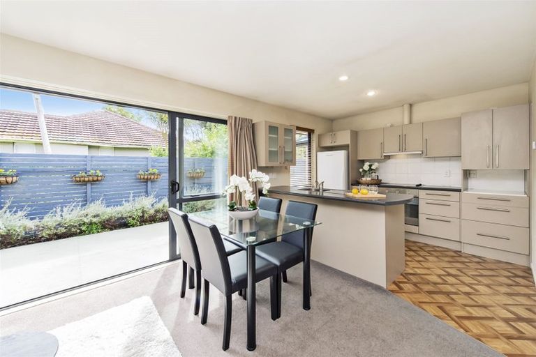 Photo of property in 2/453 Greers Road, Bishopdale, Christchurch, 8053