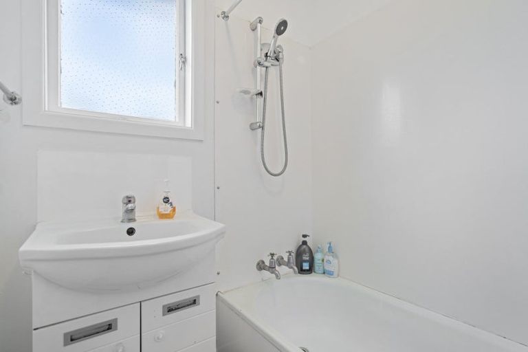 Photo of property in 5 Jones Street, Gate Pa, Tauranga, 3112