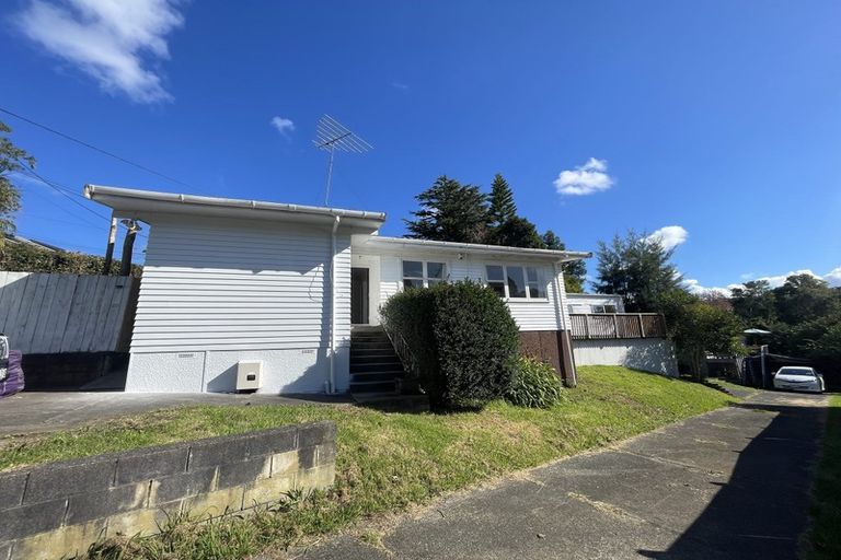 Photo of property in 63 Peach Road, Glenfield, Auckland, 0629