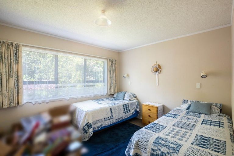 Photo of property in 2 Byron Place, Whalers Gate, New Plymouth, 4310