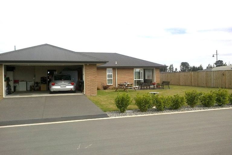 Photo of property in 26 Tahuna Street, Pegasus, 7612