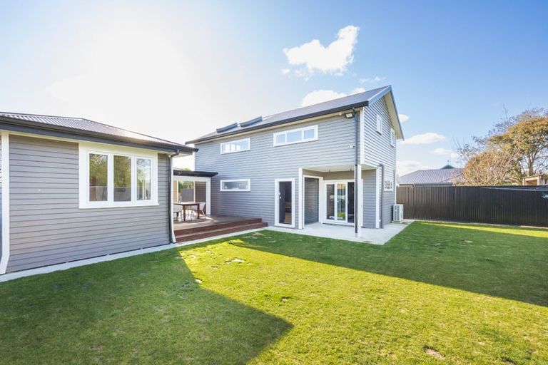 Photo of property in 24 Matamau Street, Palmerston North, 4414