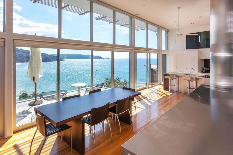 Photo of property in 22 Oceana Heights, Tairua, 3508