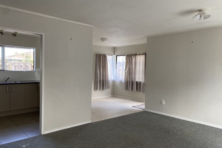 Photo of property in 1/45a Pakuranga Road, Pakuranga, Auckland, 2010