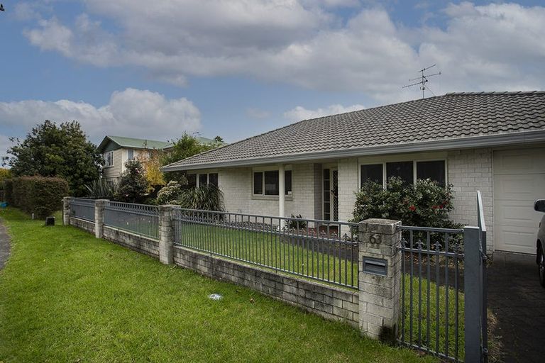 Photo of property in 63 Ngatai Road, Otumoetai, Tauranga, 3110