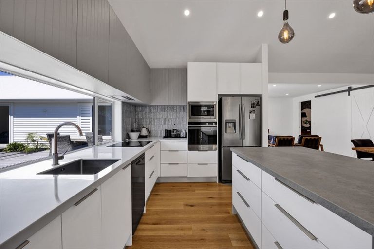 Photo of property in 30 Nadine Stanton Drive, Bell Block, New Plymouth, 4312