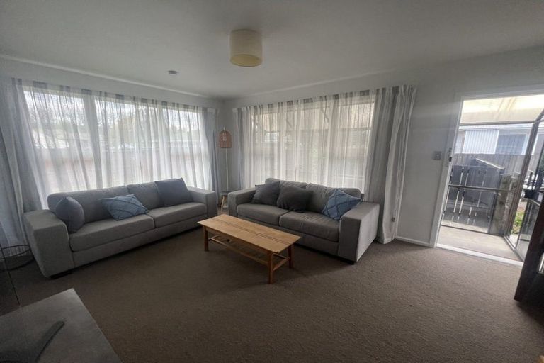 Photo of property in 2/8a Marshall Street, Woolston, Christchurch, 8023