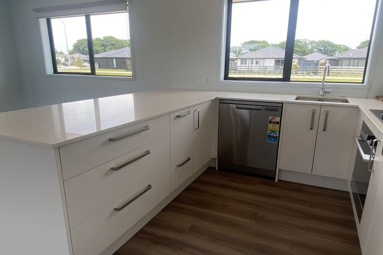 Photo of property in 2 Jasmine Street, Woodend, 7610