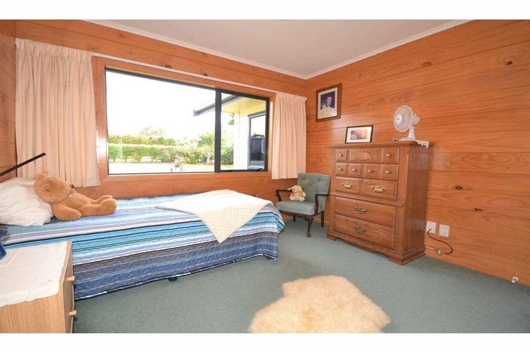 Photo of property in 12 Pa Road, Kerikeri, 0230