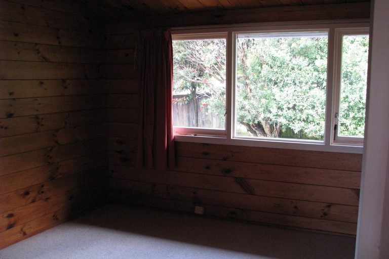 Photo of property in 14 Binda Place, Botany Downs, Auckland, 2010