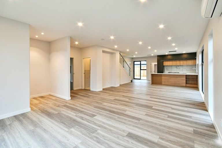 Photo of property in 16 Kobe Street, Karaka, 2580