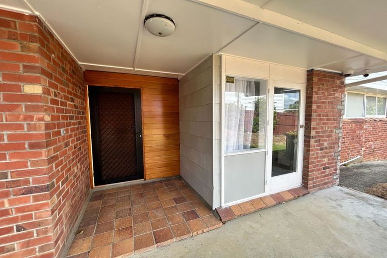 Photo of property in 203 Don Buck Road, Massey, Auckland, 0614