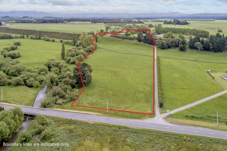 Photo of property in 980 Oxford Road, Fernside, Rangiora, 7471