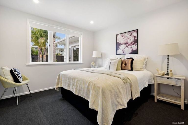 Photo of property in 45 Mcclintock Road, Massey, Auckland, 0614