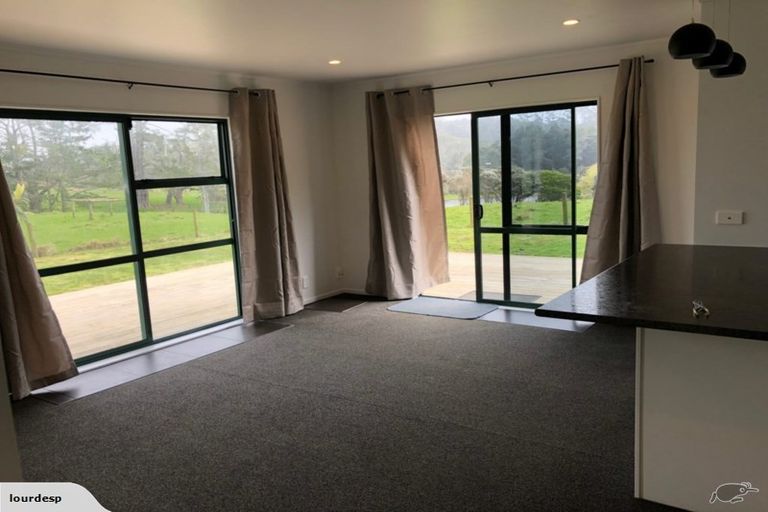 Photo of property in 12 Joyce Adams Place, Waimauku, 0883