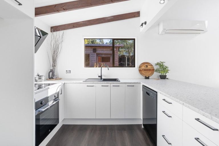 Photo of property in 362 Kaikorai Valley Road, Bradford, Dunedin, 9011