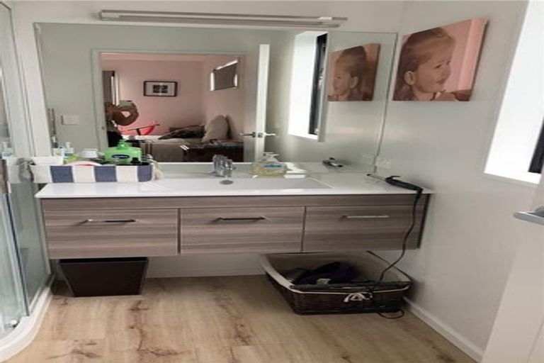 Photo of property in 79 Farrant Drive, Wanaka, 9305