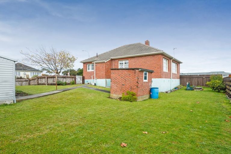 Photo of property in 97 Rangiora Avenue, Roslyn, Palmerston North, 4414