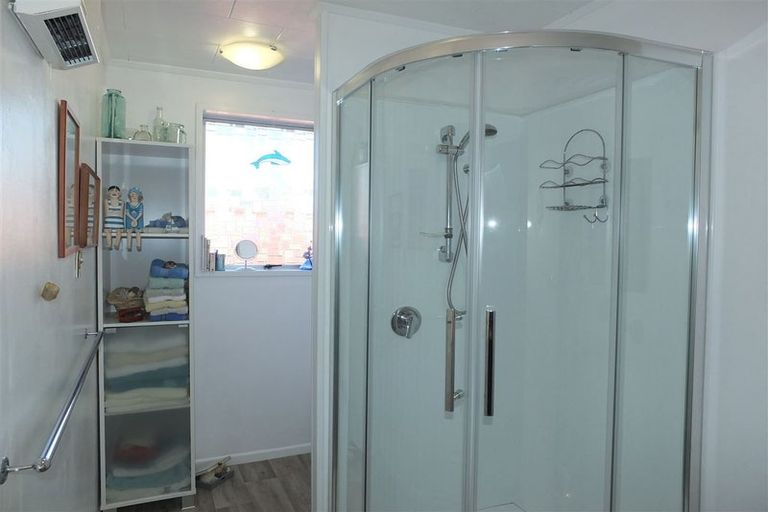 Photo of property in 2/21 Oxford Street, West End, Timaru, 7910