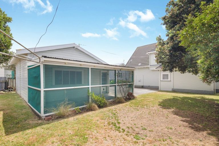 Photo of property in 6 Strathavon Road, Miramar, Wellington, 6022