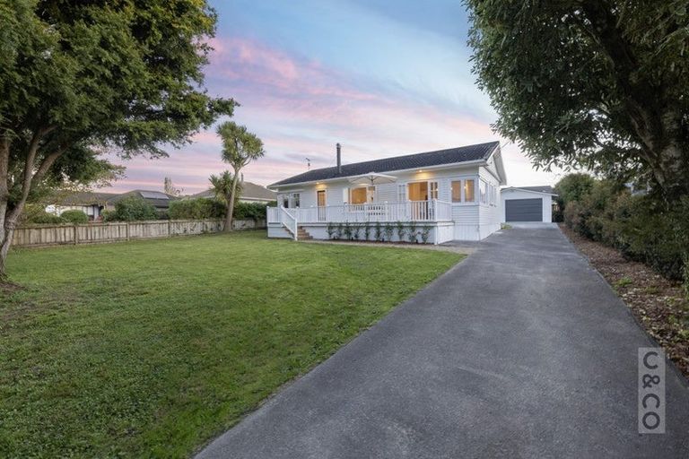 Photo of property in 10 Princes Street, Riverhead, 0820