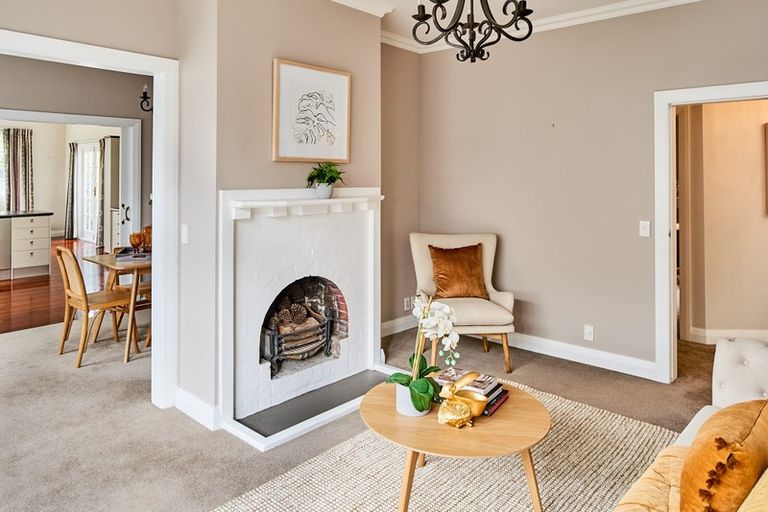 Photo of property in 172 Knights Road, Hutt Central, Lower Hutt, 5011